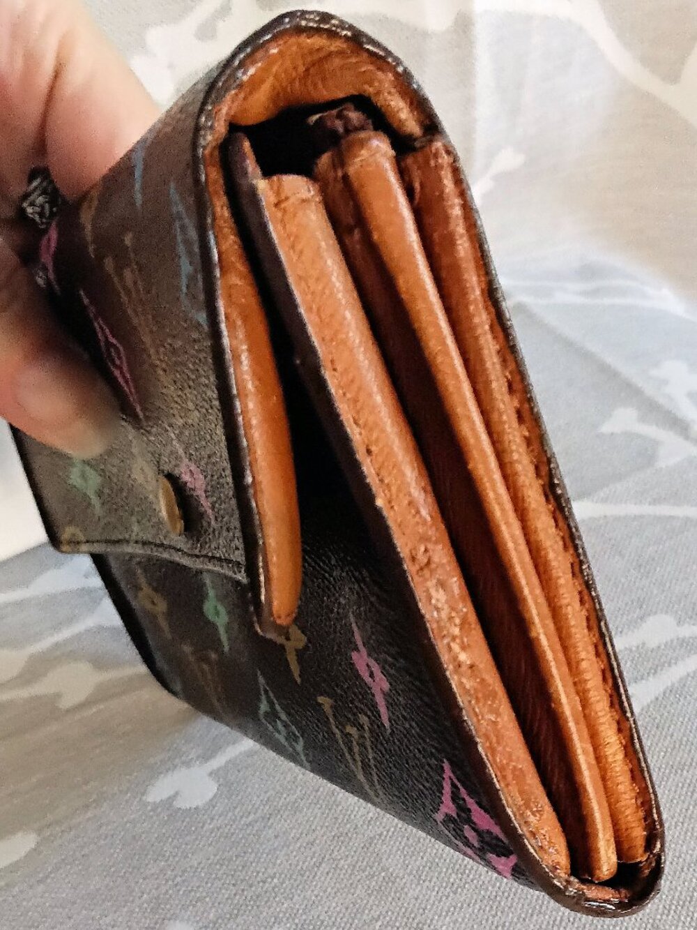 ✨ CUSTOM One of a Kind Hand-Painted Authentic Louis Vuitton Monogram Wallet ✨ - Picture 13 of 16